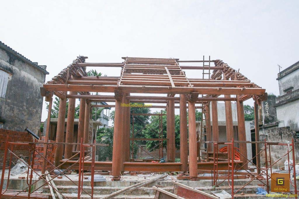 Nhà Gỗ Lim, ứng hòa