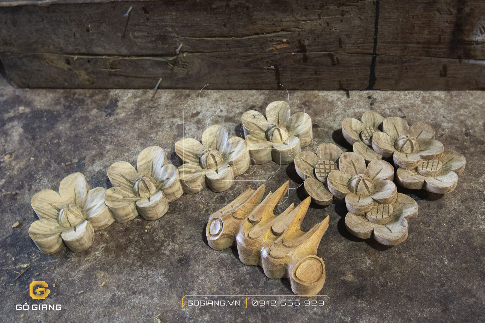 image Gỗ Giang với những họa tiết hoa văn nhà gỗ đẹp