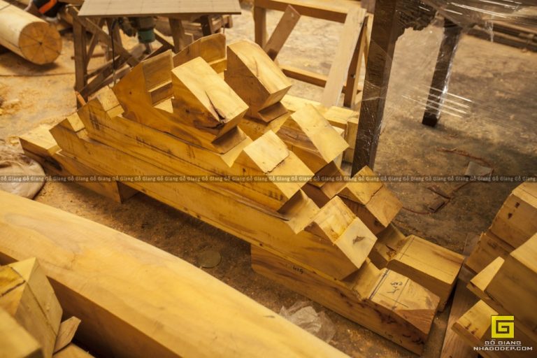 nha-go-mit-vuon-dep-1