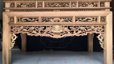 Án gian thờ mang hơi thở truyền thống – tinh hoa văn hóa chạm khắc gỗ Việt