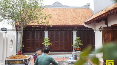 Một số mẫu nhà thờ gia đình đẹp, giản dị và mộc mạc