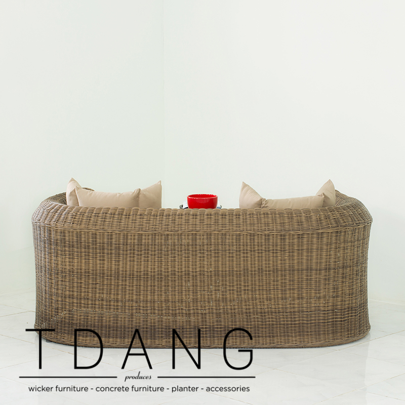 Regatta Wicker Loveseat