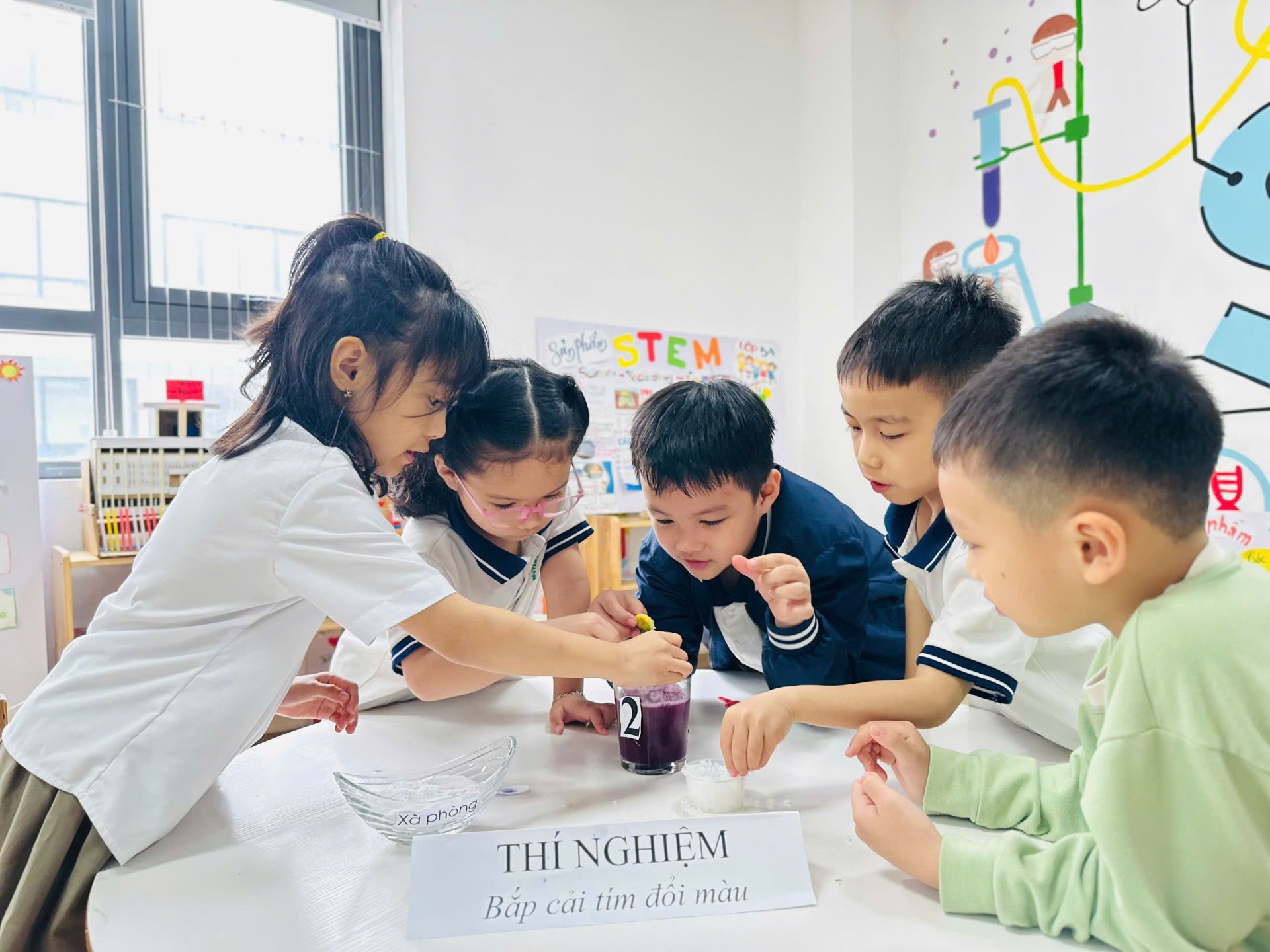 z6504062333968_a61911d911f2f5559216963e702507b8