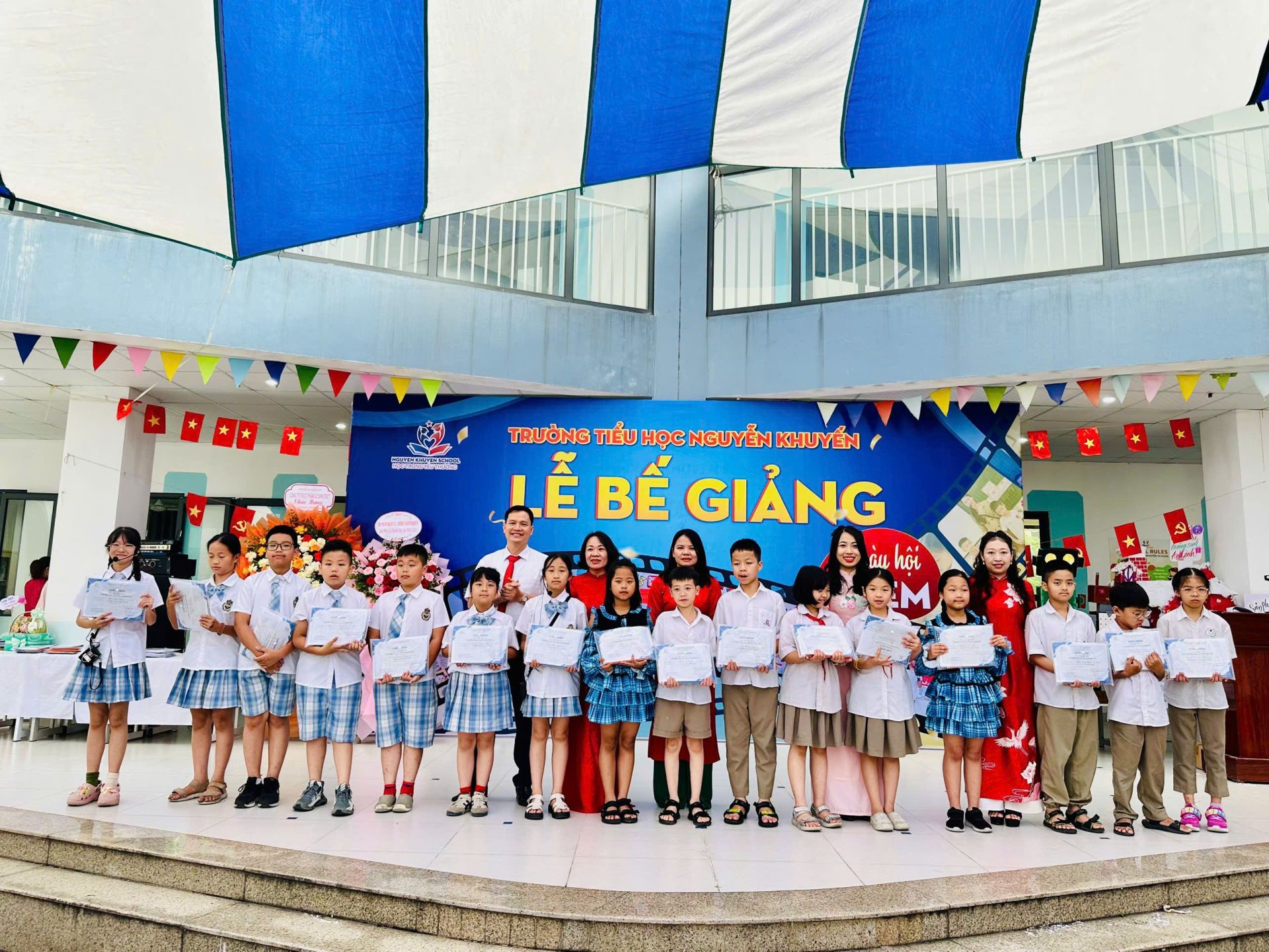 z6644672146177_606550e0c4ef5410f8a60e2d6c4b08ee