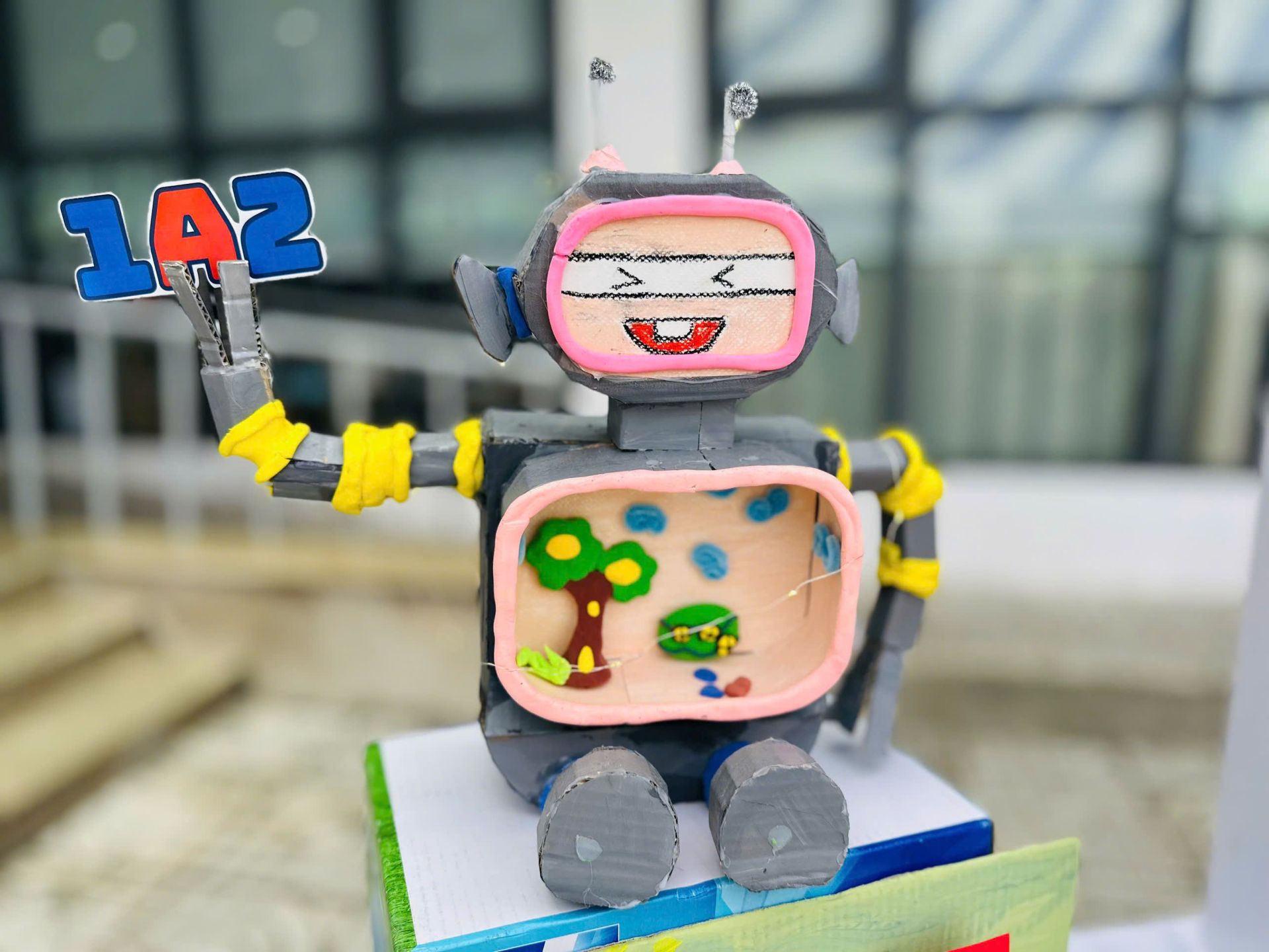 z6644676536088_0cbe26933797249e999a2310761d5e05-10