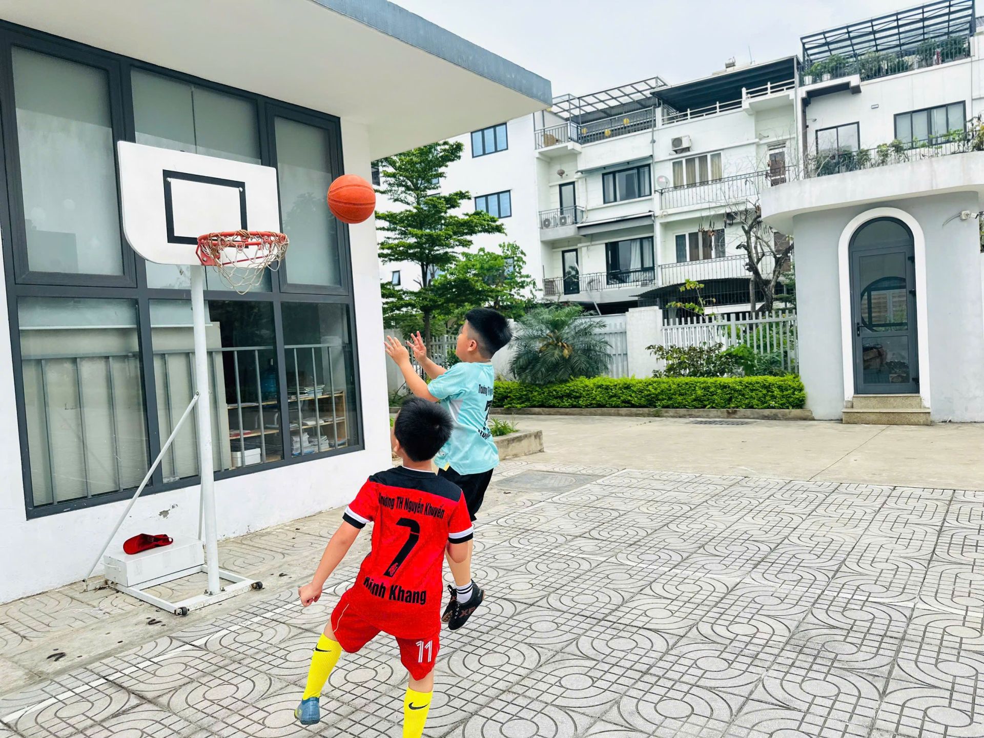 z6574179364945_e32129c7a037349b3fdc6a2773223019