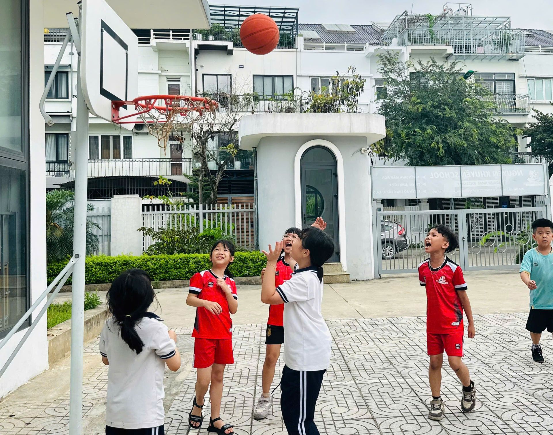 z6574179375124_b58b1919dcc3c22d116083c3f5814097