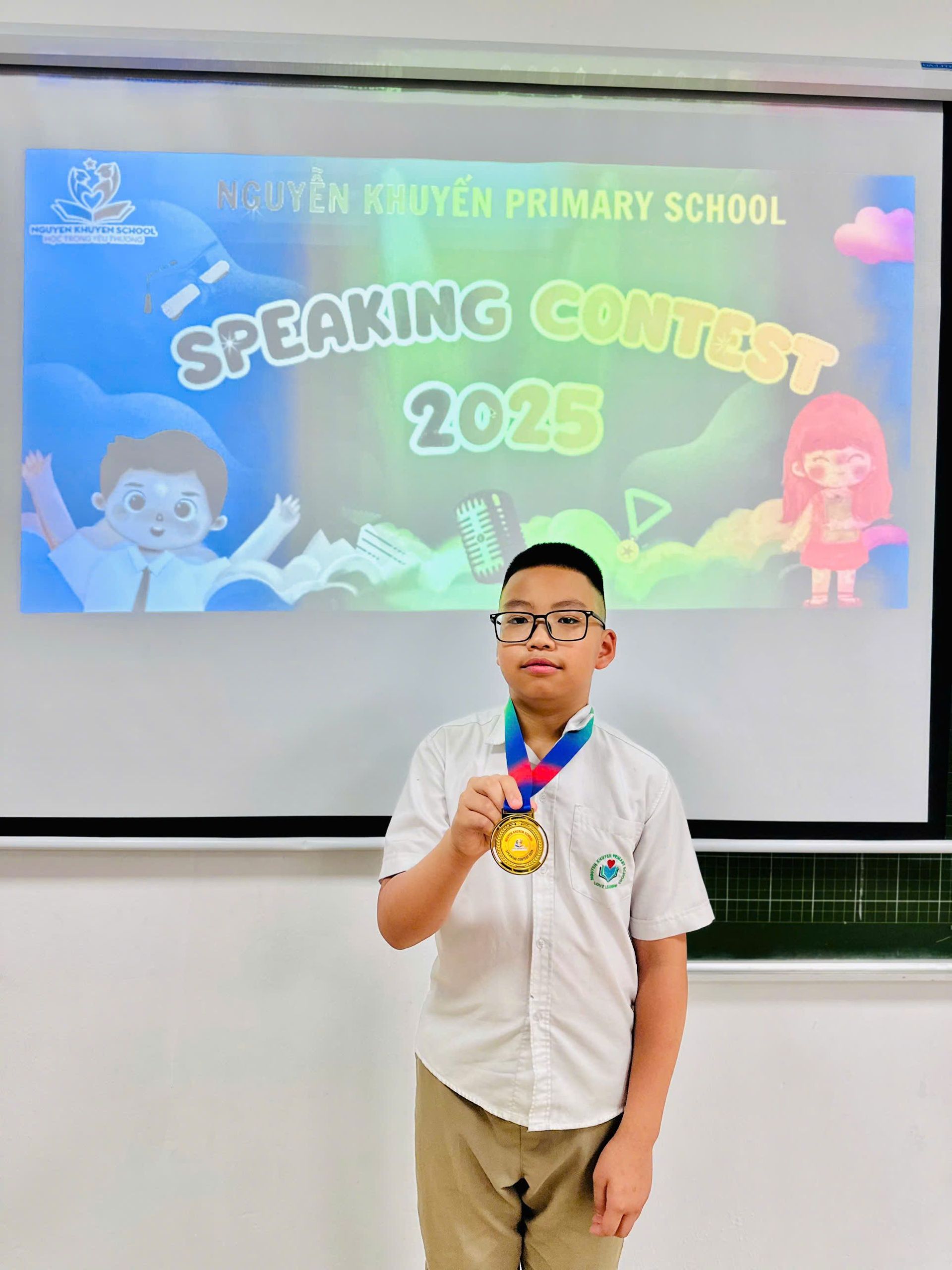 z6552245041996_bf94f25f55145117bac8a7e94d7a872d