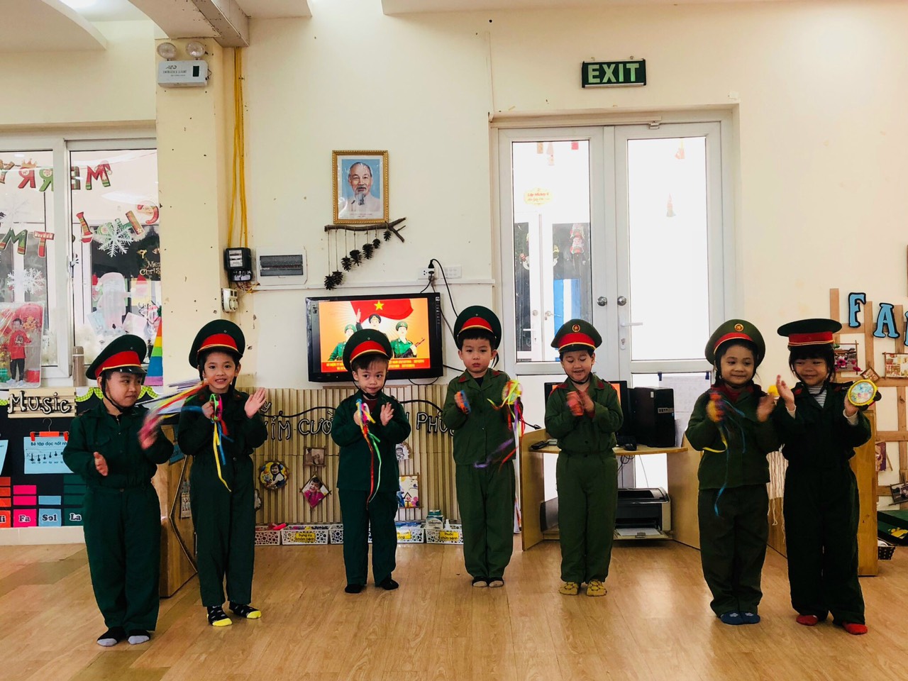 z3971770178665_29cd379526451d46dcc54a1fb8ccf780