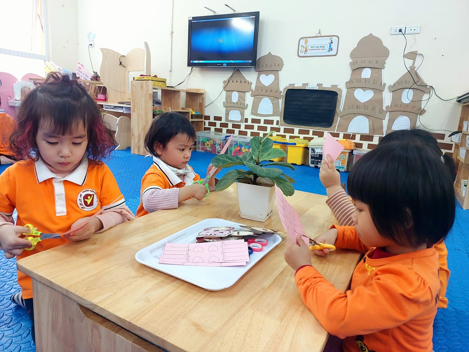 z4223176265999_f2e10180bafea7a90fbd12f87b34ce76