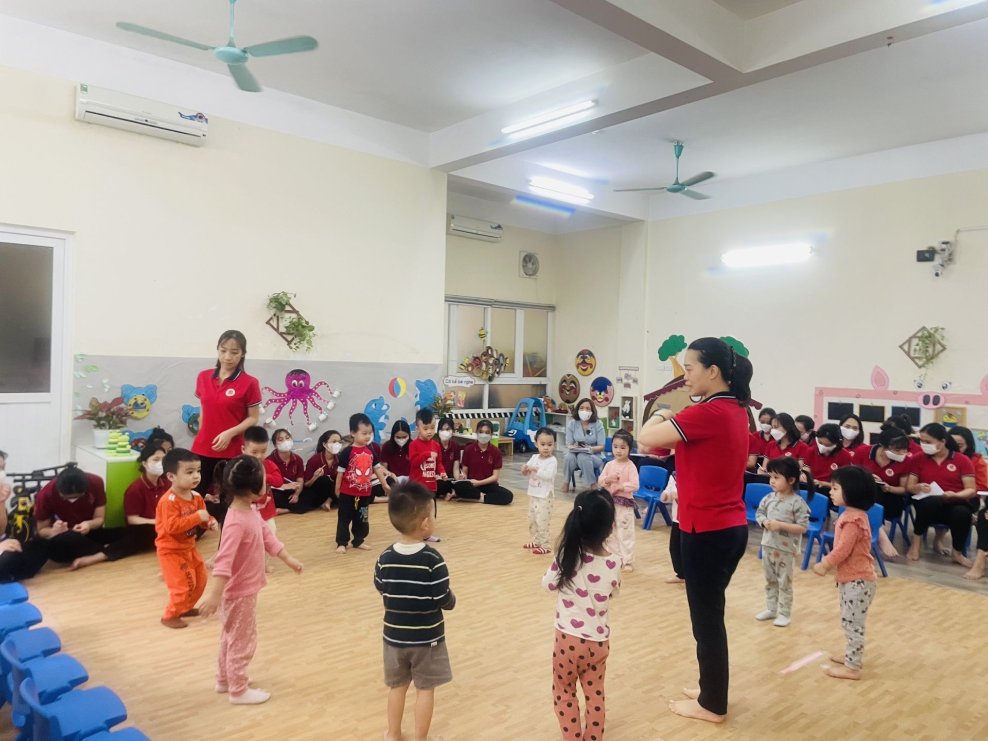 z4297564938113_7bf7de9a5e5671bec2a323700696c84f