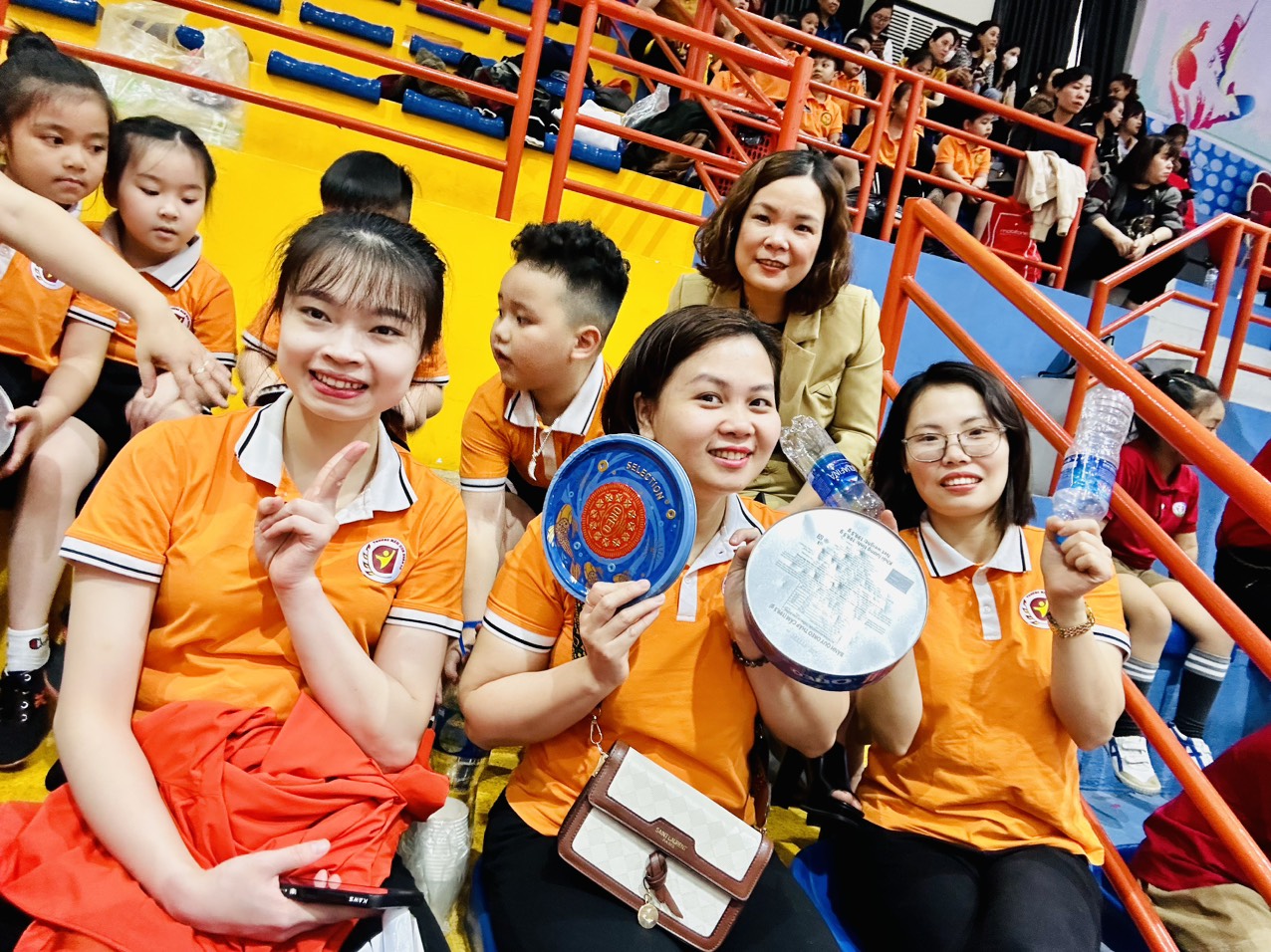 z4167774121409_b87154cb9c7a3bb35781bf12d822165f