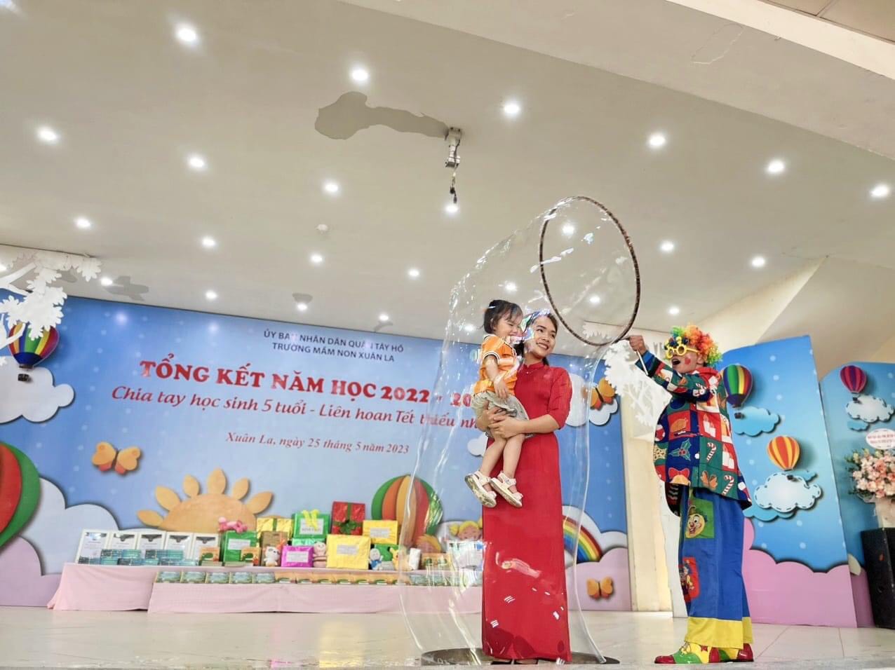 z4375490893406_2261aa2503649f807e2e5b42cbe01d24