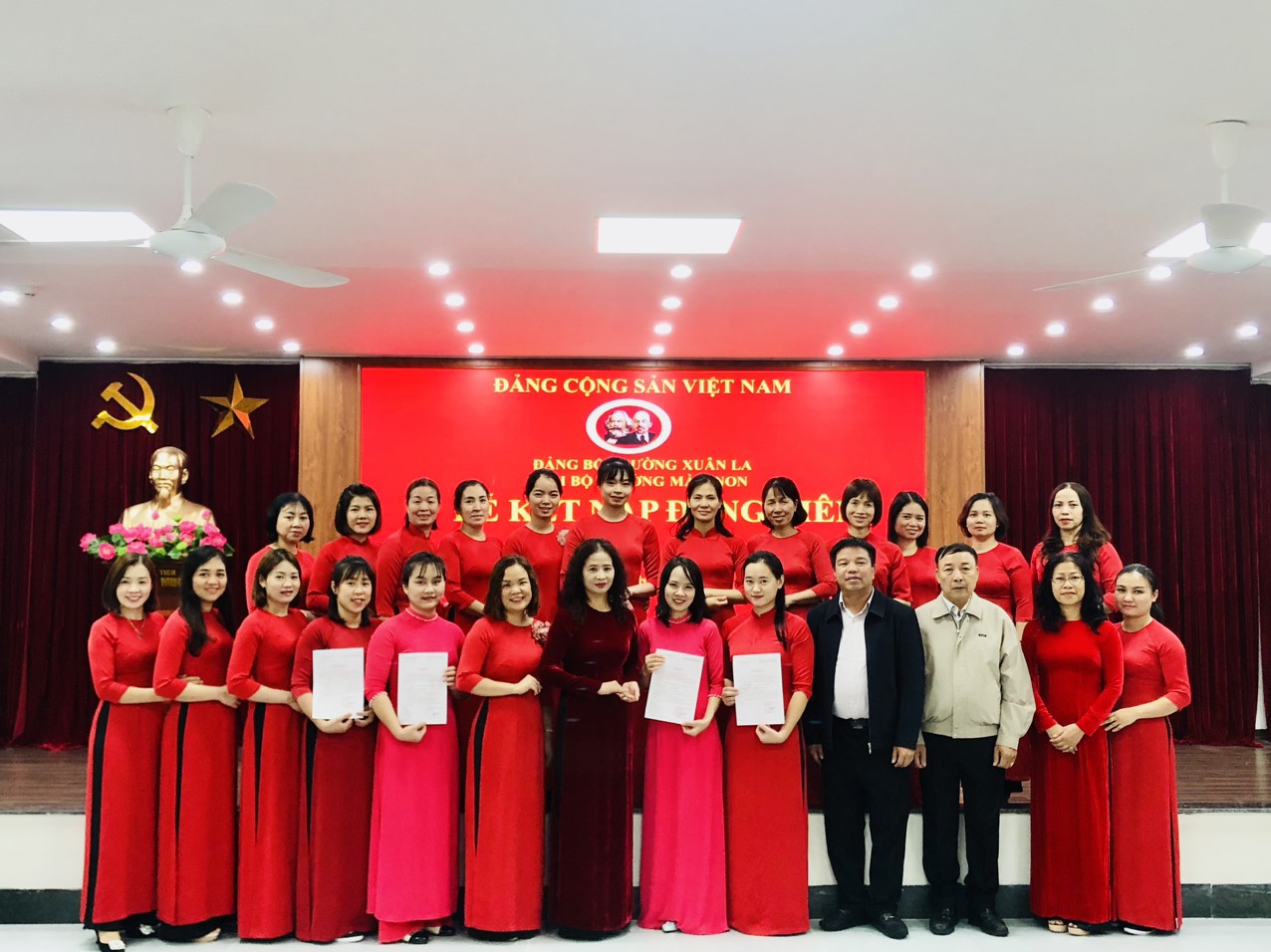 z4933479973766_1e16c77a6f4fc0e1fe42408d60cf01ea