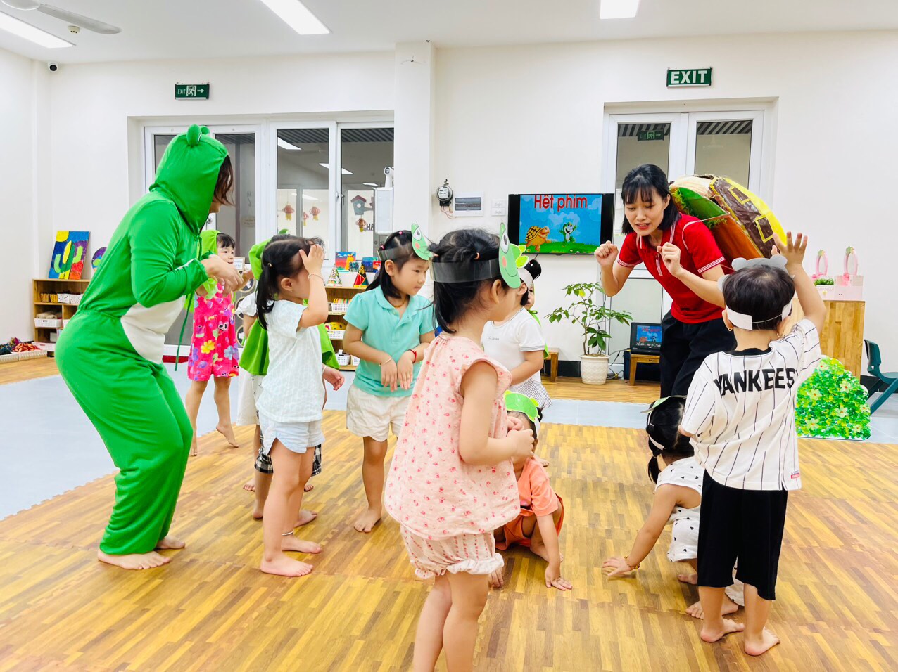 z4760106918365_5f3dca0ebf34d78779960252949db302-1