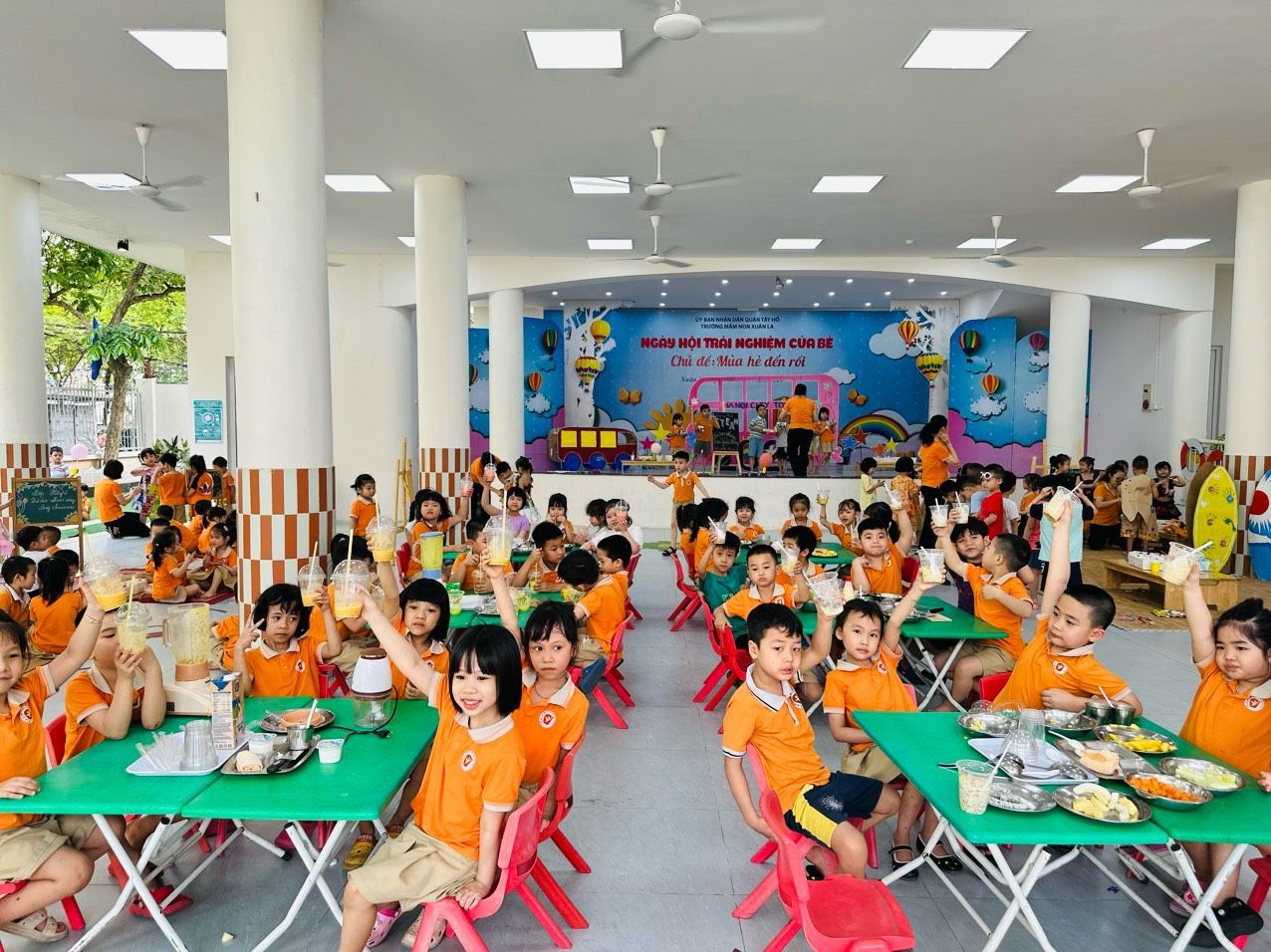 z5385902464285_ea82928c2e84505cb69e09bbe8891017