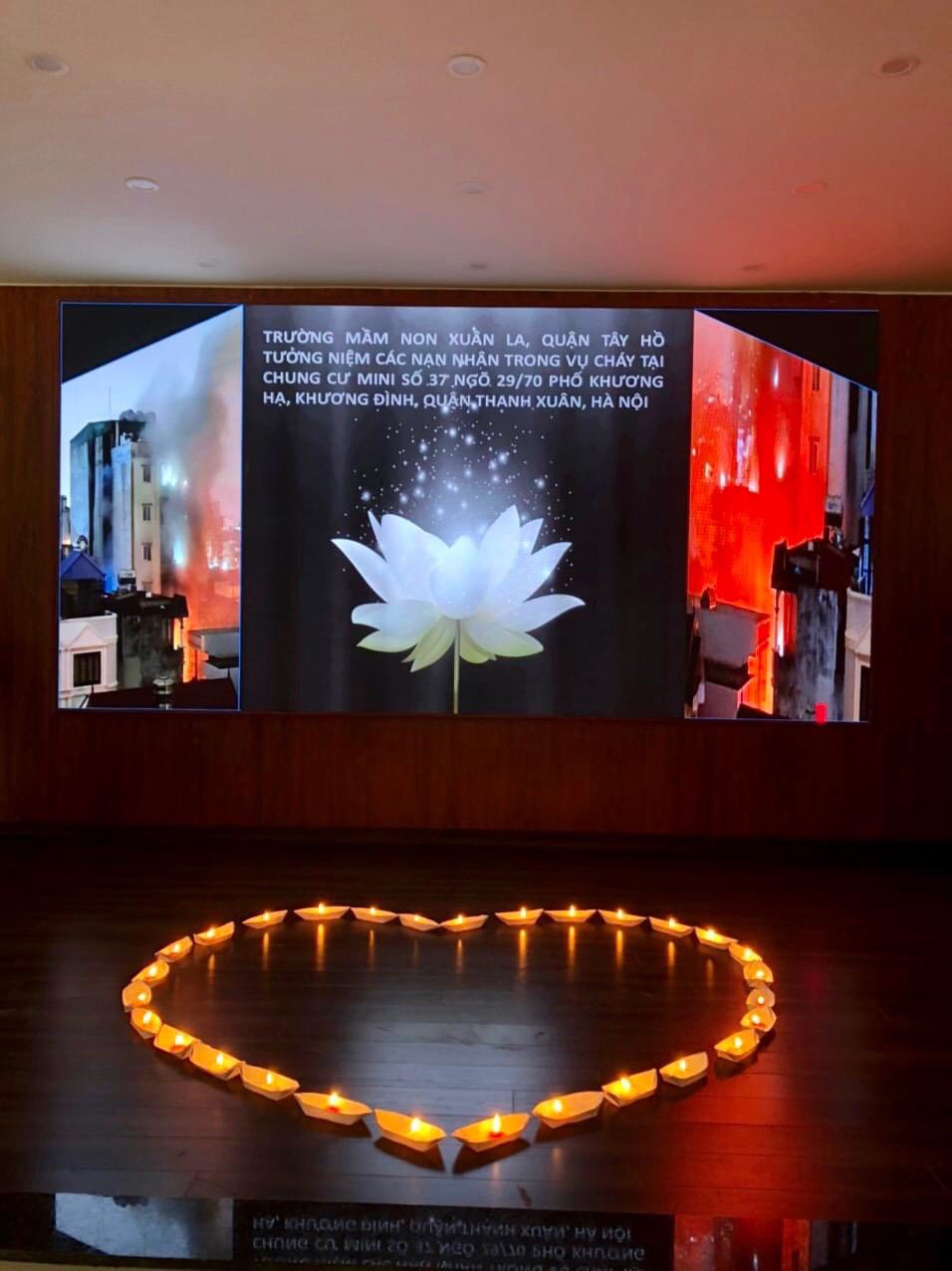 z4710111352453_406f5252350ad21bb84de13a601c526e