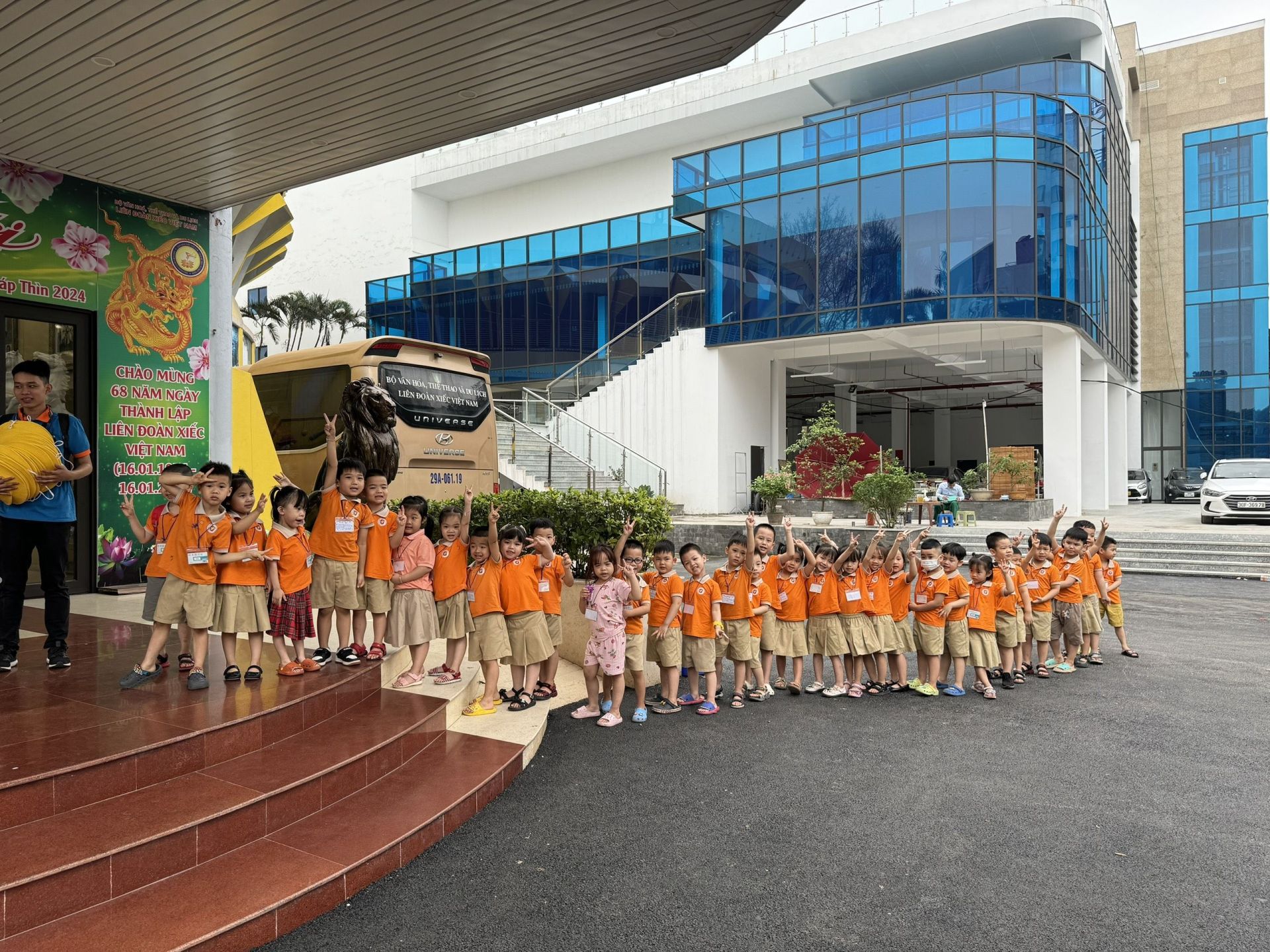 z5371575795492_fbf9fd5064504d3e2f7900366574099f