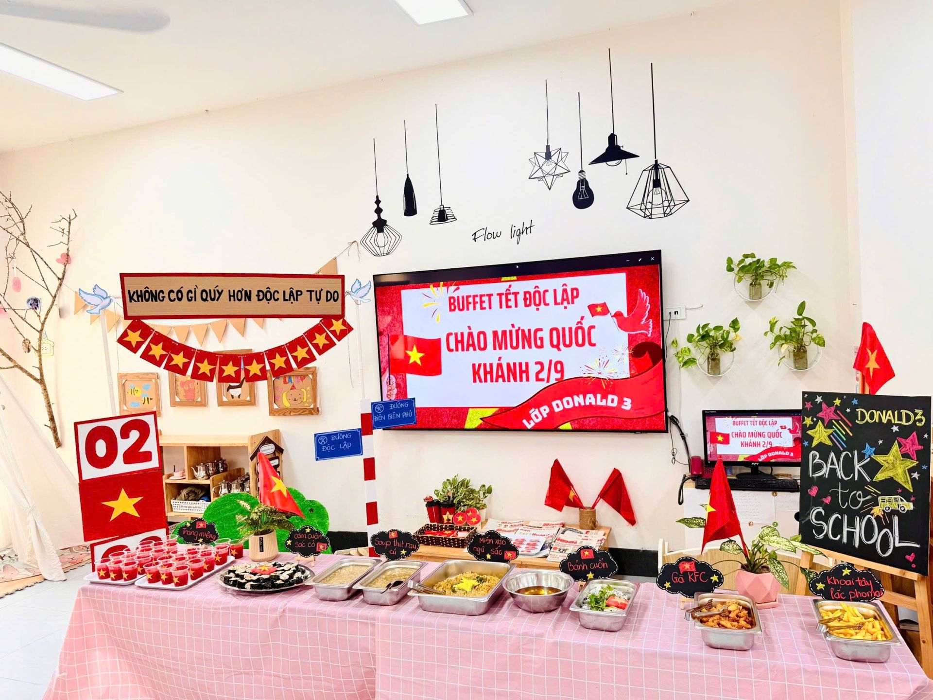 z6953336751448_2725005e57d1ec02805f5ccfb5810428