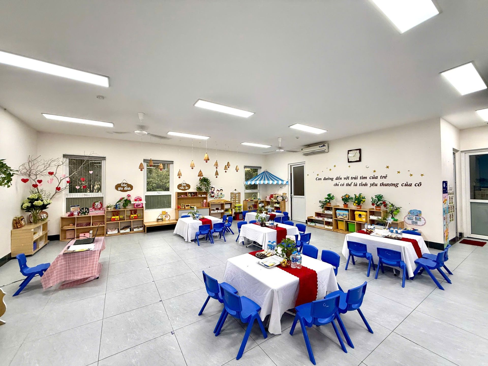 z7021987880429_406a5155f9675aa30c47d76d9a513652