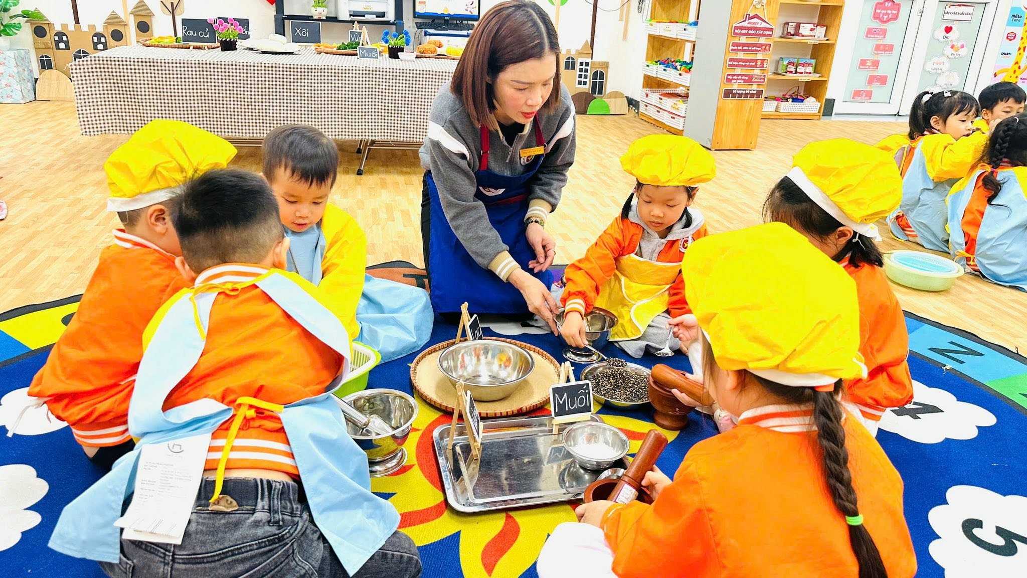 Có thể là hình ảnh về văn bản