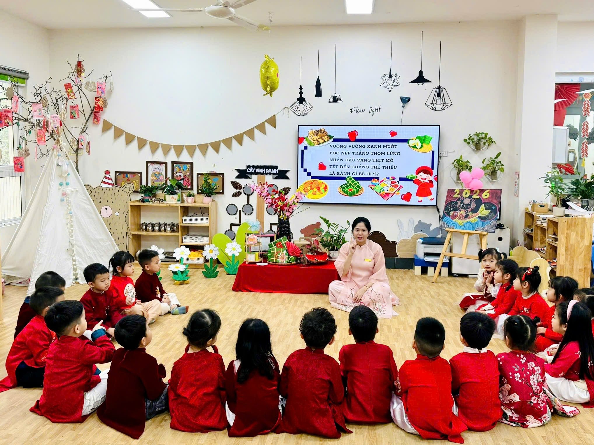 Có thể là hình ảnh về cây và văn bản