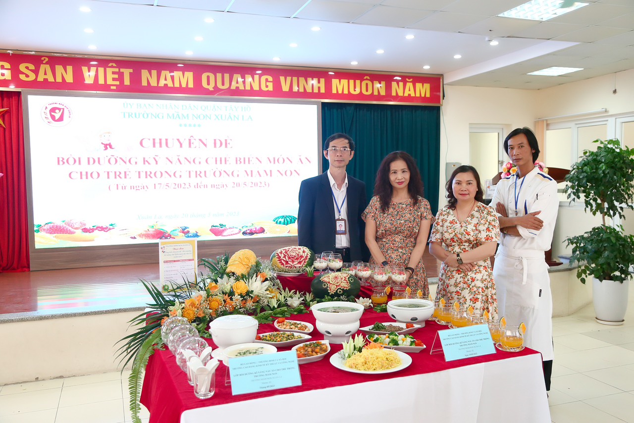 z4361914818786_16b012af2aaa92f83a6649c345a6d7eb