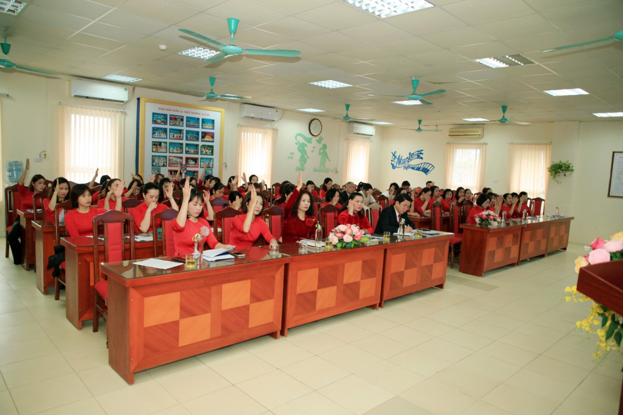 z4011002519098_8d869f9a659928f2235cf1f4bae8f49f