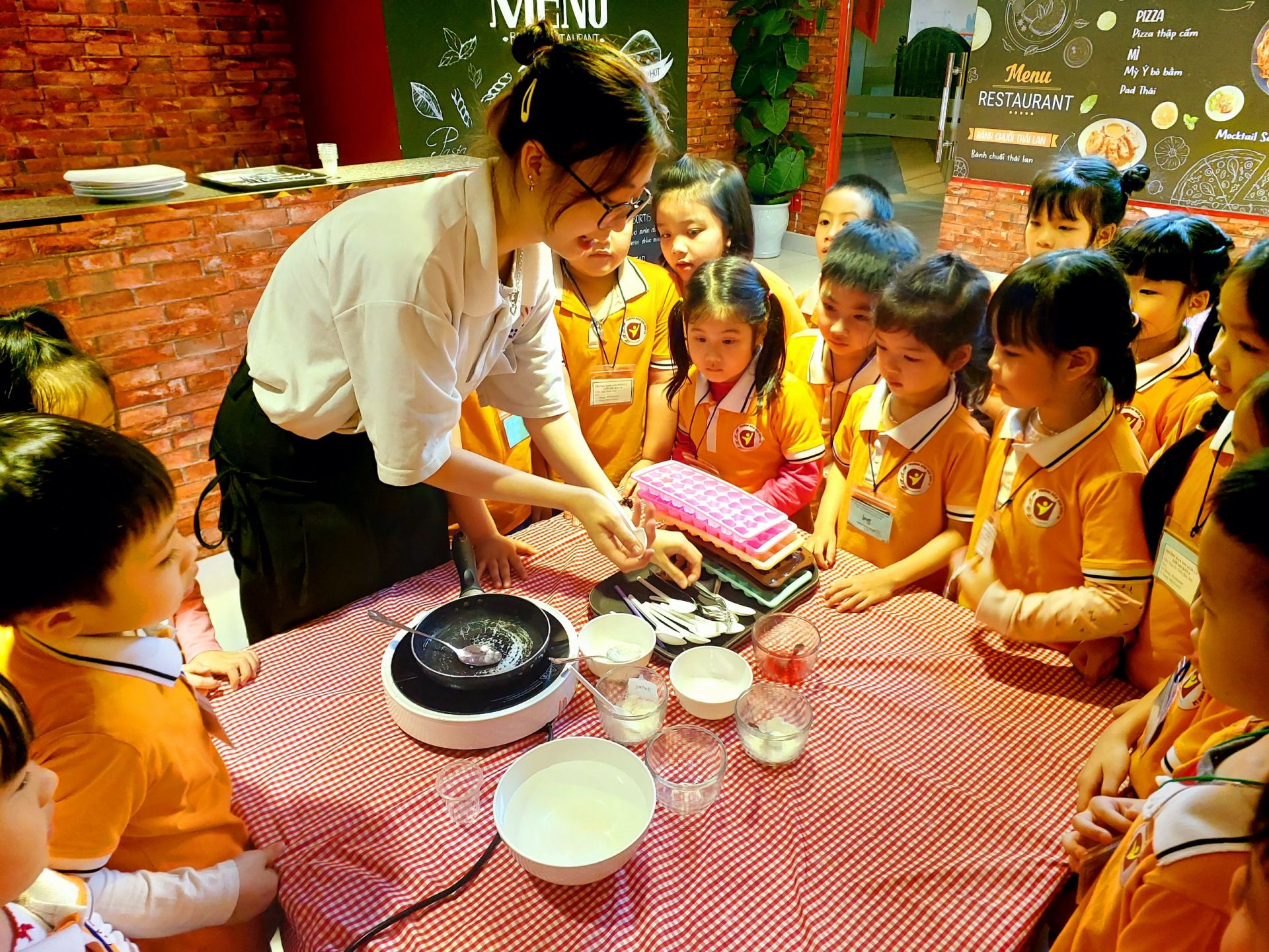 z4258562638365_f7c076384f3f13381de9f0318523df03