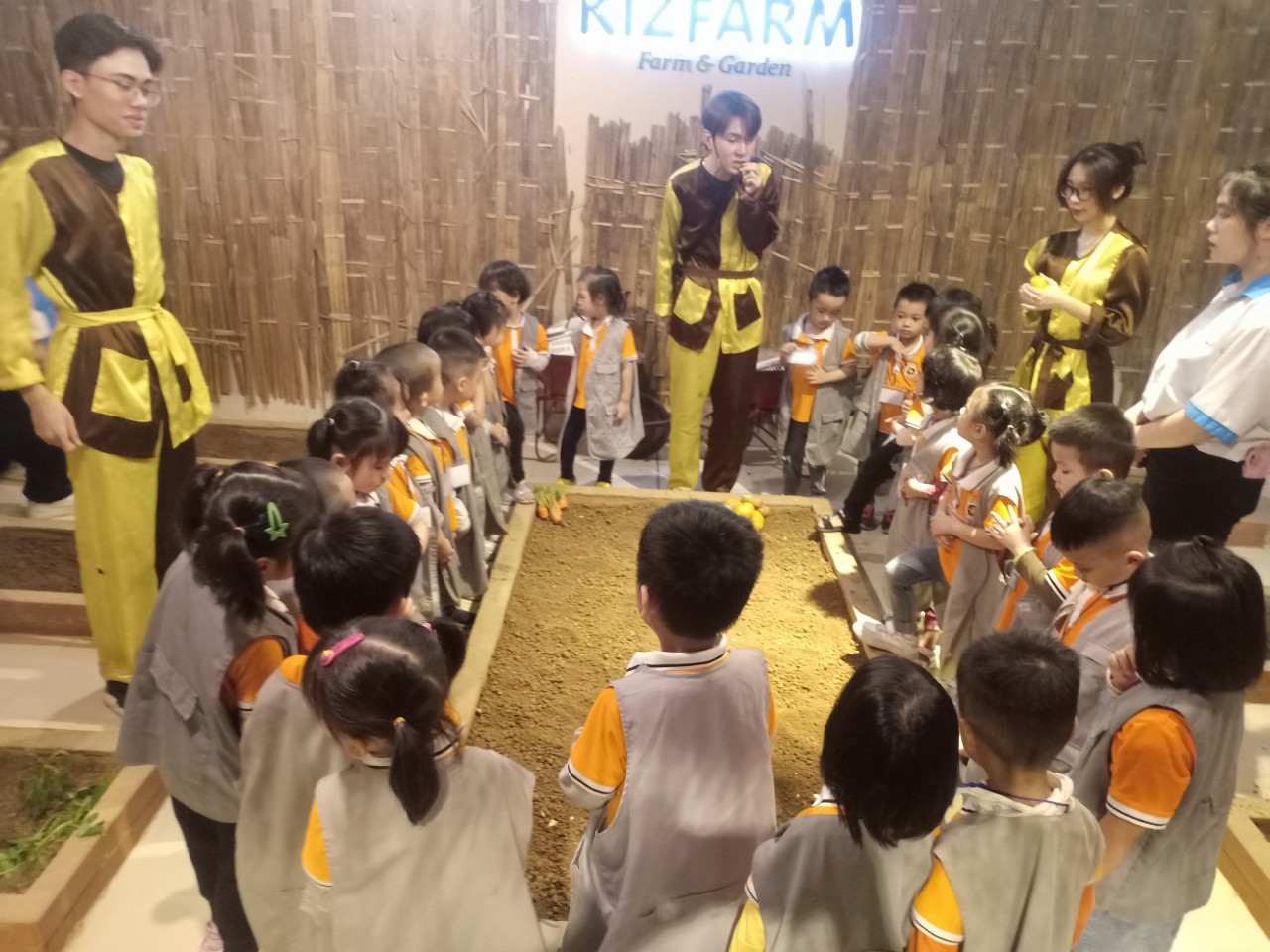 z4258747354013_d3a3e2a513a2b828e0022f2de95c5d08-3