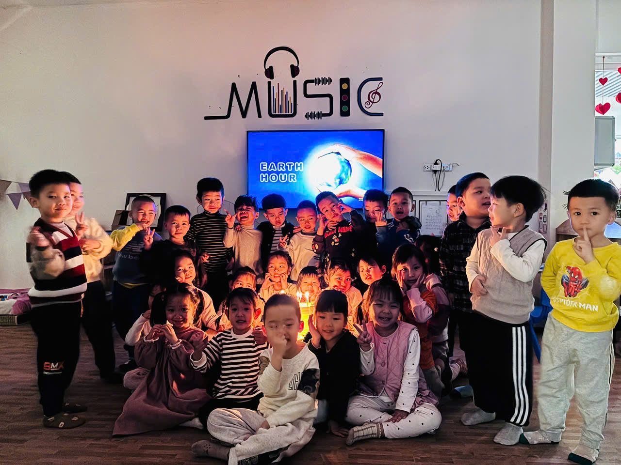 z6427162170974_d7594863f3a3d57c50cd1d2add93baf4