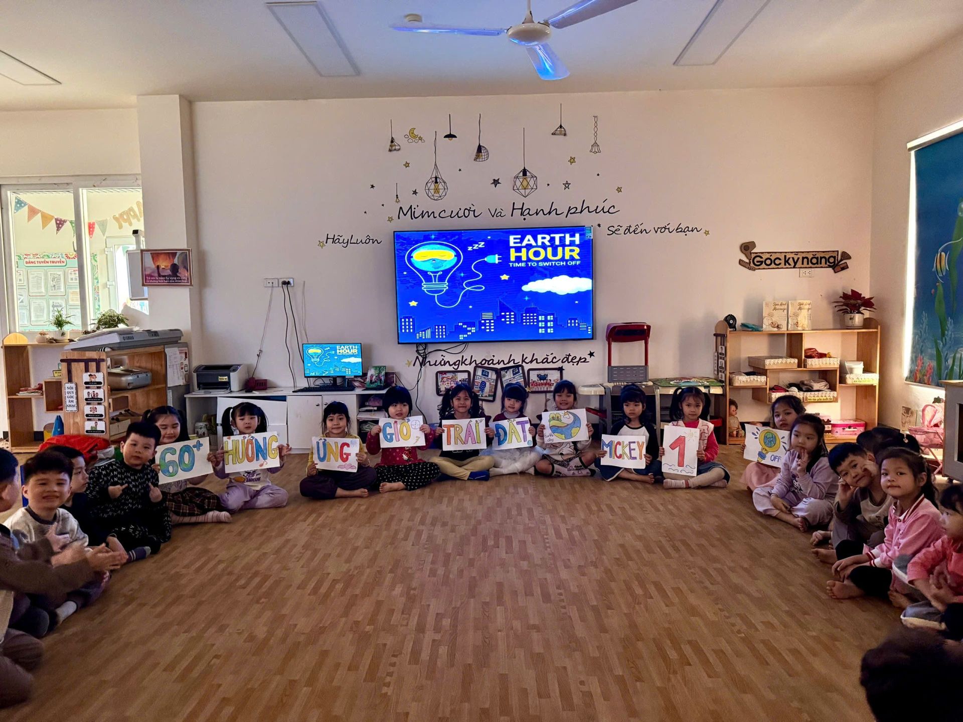 z6428684618090_10c5ca48d3e180c35206607646d8443f