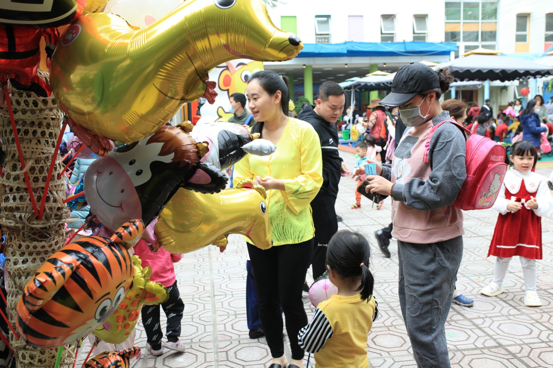 z4102023287877_0587e2ac80c75a23eaed504d0da3f89a