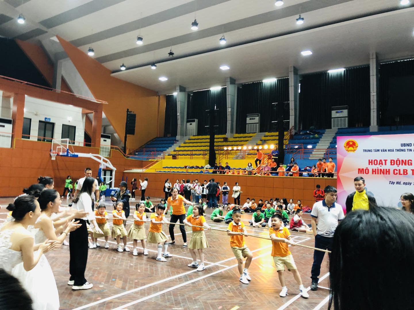 421115771_704849358461845_688417295747224276_n