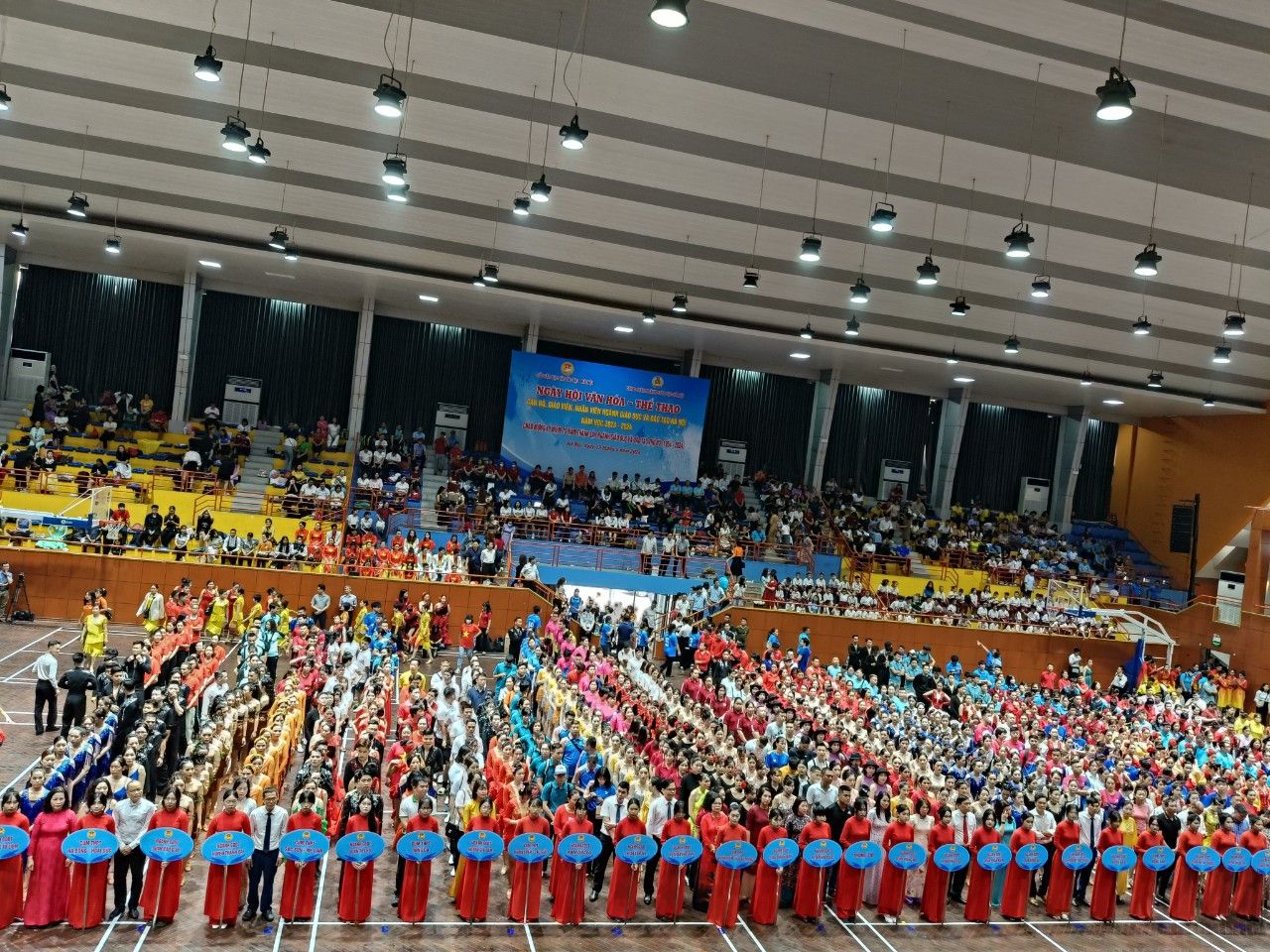 z5352231164055_268ffb2b467ff031d75a222efde0f7de