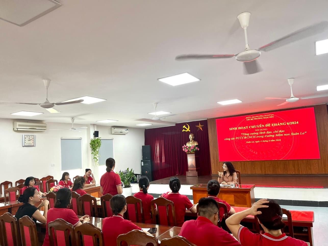 z5519013731200_9129bbca64a1950db94076ca31bdfa7d