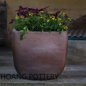 Low Square Shape Black Clay Pot (HPHP098)