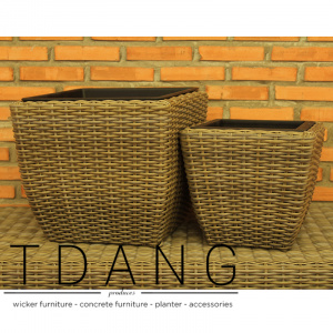 2 Piece Square Low Wicker Patio Decor Planter Set (TDW049)
