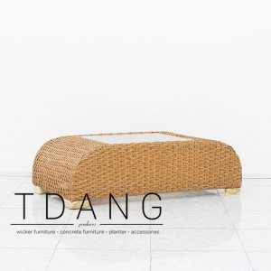 Stratford Wicker Table (Code 4042)