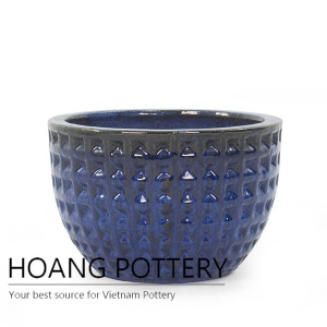 Low round diamond ceramic bowl