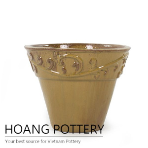 Over burn Cream ceramic planter