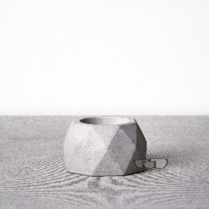 White round little cement pot