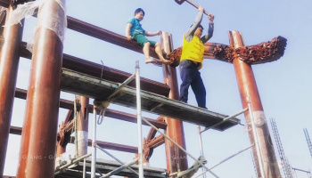 Dựng nhà gỗ kẻ truyền