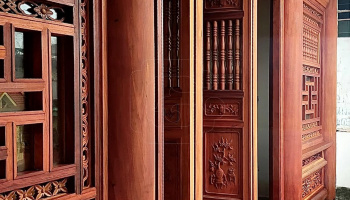 Công trình Phòng Thờ Trong Không Gian Nhà Phố | Quảng Ninh | Lim Lào + Châu Phi