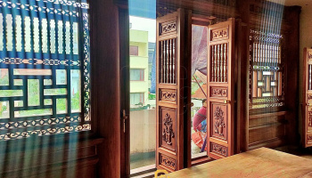 Công trình Phòng Thờ Trong Không Gian Nhà Phố | Quảng Ninh | Lim Lào + Châu Phi