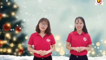 Tạo hình : Làm ông già Noel - GV: Hà My- Phương Chinh