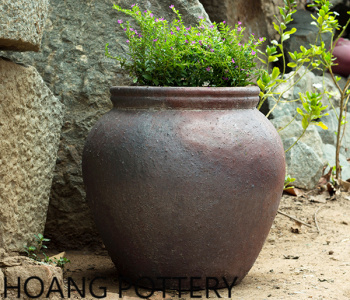 Bring ceramic pots into your house