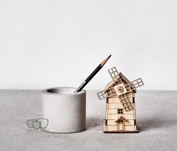 Create a DIY cement planter