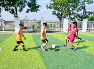 Giải bóng đá Nguyễn Khuyến Cup 2024