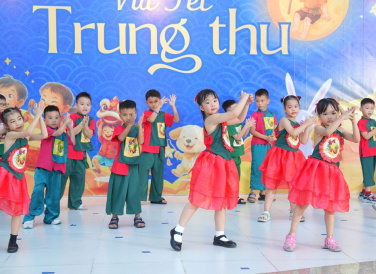 Trung thu 2025
